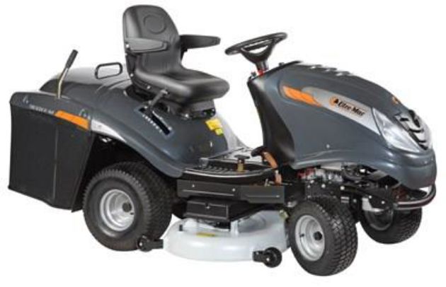 Picture for category OM 106S/24H 4X4 France Cat.2013 Garden tractor