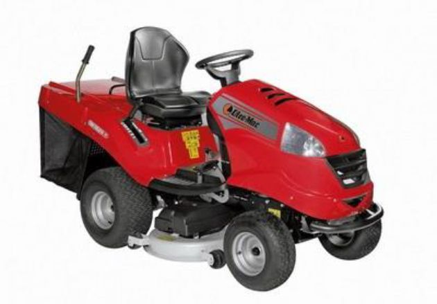 Picture for category OM 105J/22 Intek Cat.2009 Garden tractor (only for the German market)